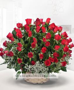 100 Adet Gül Aranjmanı