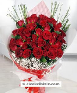 50 Kırmızı Gül Buketi