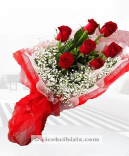 7 Kırmızı Gül Buketi