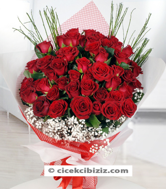 50 Kırmızı Gül Buketi